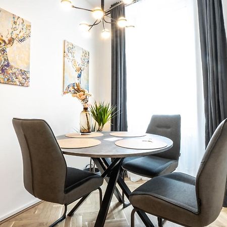 Comfortable, Balcony Apartment - Quick Access To Vienna'S Old Centre Exterior photo